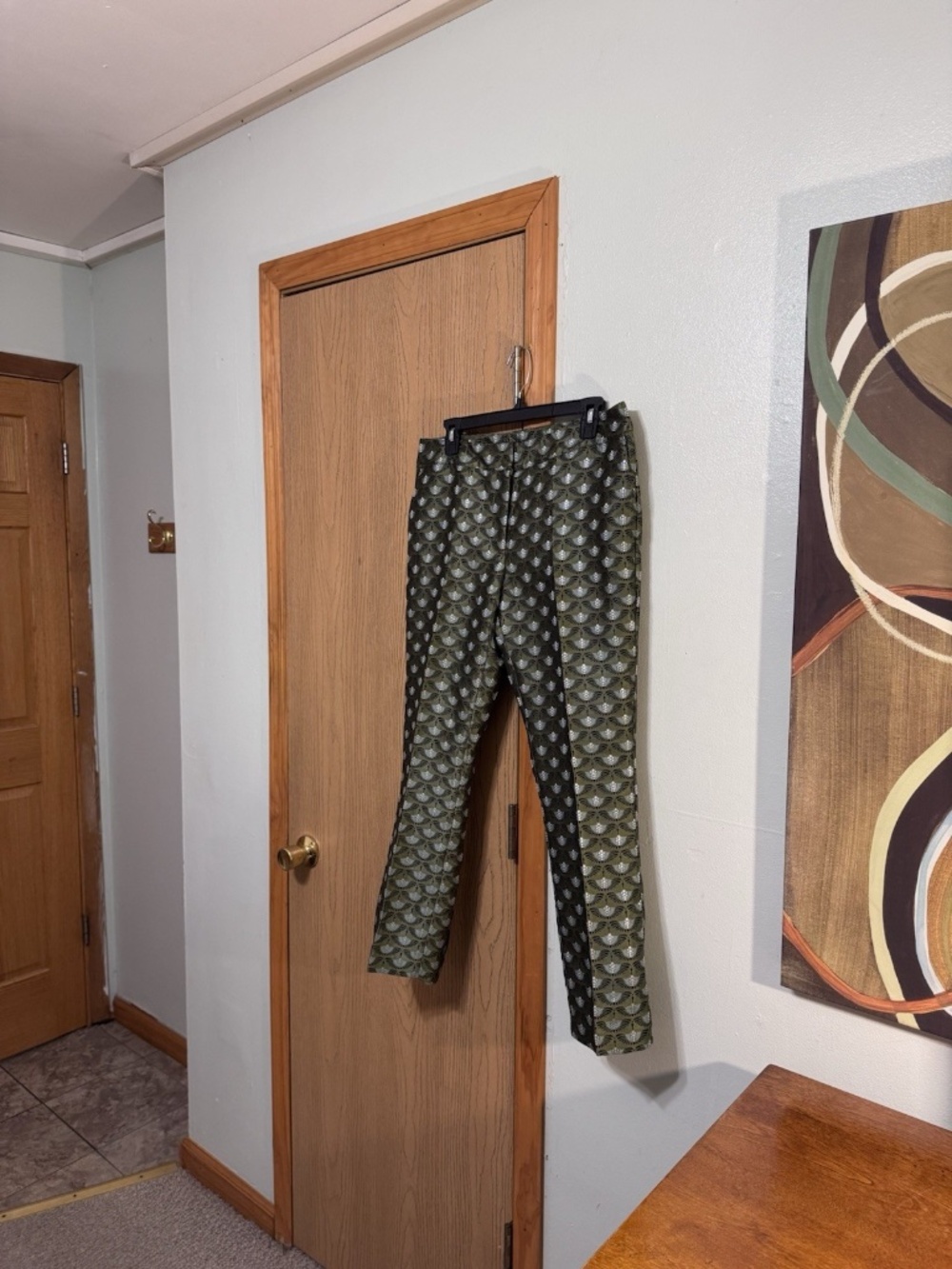 Ann Taylor Factory "Signature" Size 8 w/Geometric Print Ankle Length Lined Pants